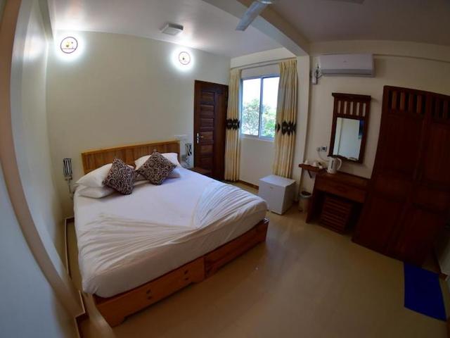 фотографии Kamadhoo Inn изображение №20