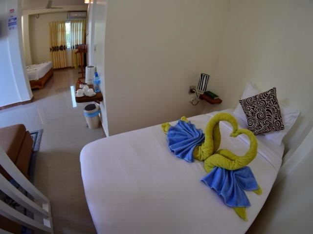 фото Kamadhoo Inn изображение №18