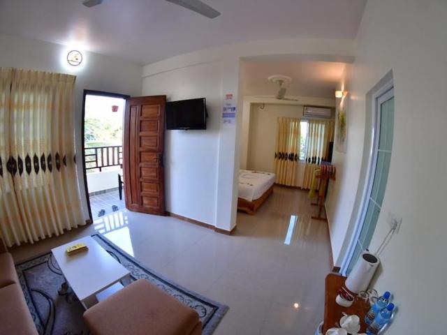 фото Kamadhoo Inn изображение №10