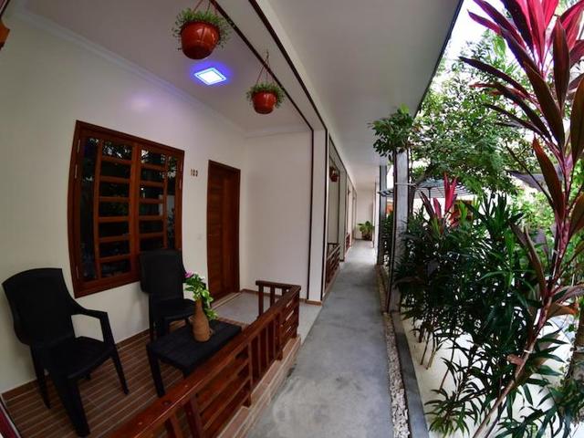 фото отеля Kamadhoo Inn изображение №5