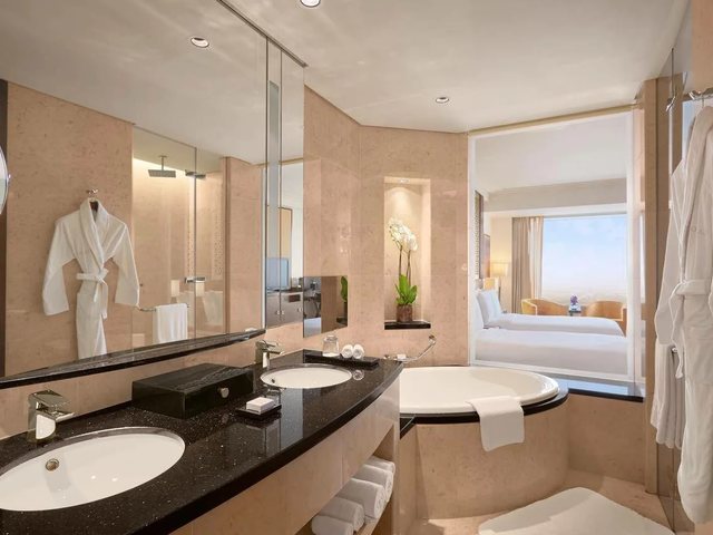 фотографии отеля Conrad Dubai By Hilton изображение №15