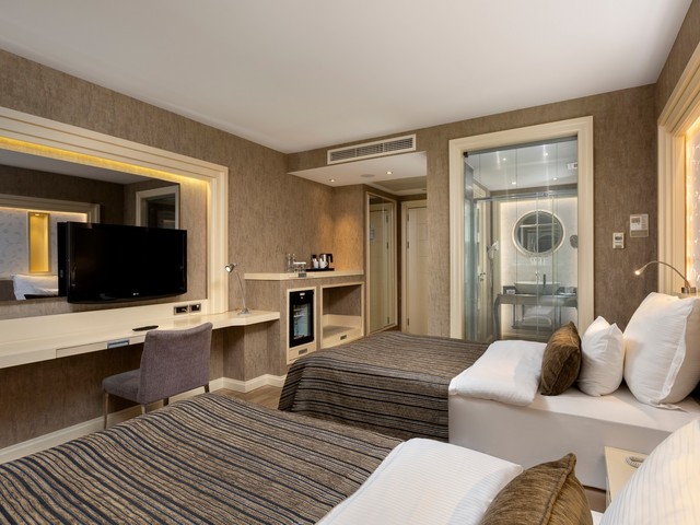 фотографии отеля Limak Eurasia Luxury Hotel изображение №35