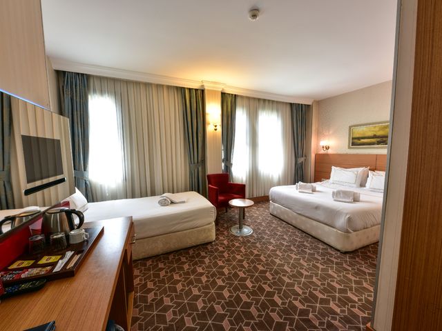 фото отеля Almina изображение №17