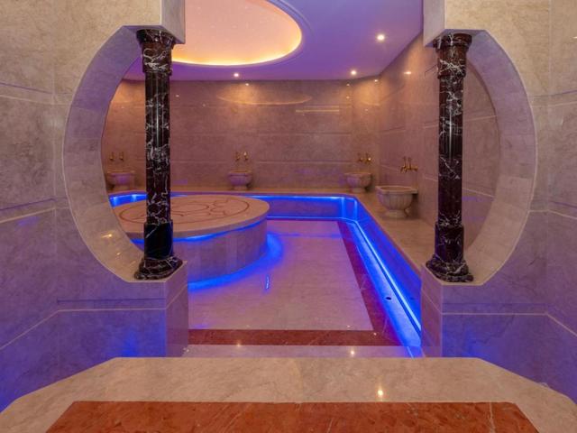фото отеля Ramada By Wyndham Istanbul Pera (ex. The Peak Hotel) изображение №37