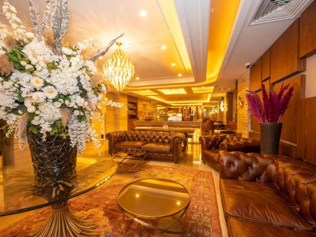 фото отеля Ramada By Wyndham Istanbul Pera (ex. The Peak Hotel) изображение №41