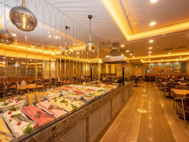 фото Ramada By Wyndham Istanbul Pera (ex. The Peak Hotel) изображение №38