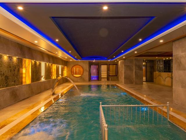 фотографии отеля Ramada By Wyndham Istanbul Pera (ex. The Peak Hotel) изображение №19