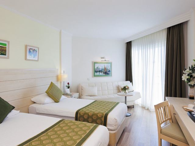 фотографии отеля Febeach изображение №19