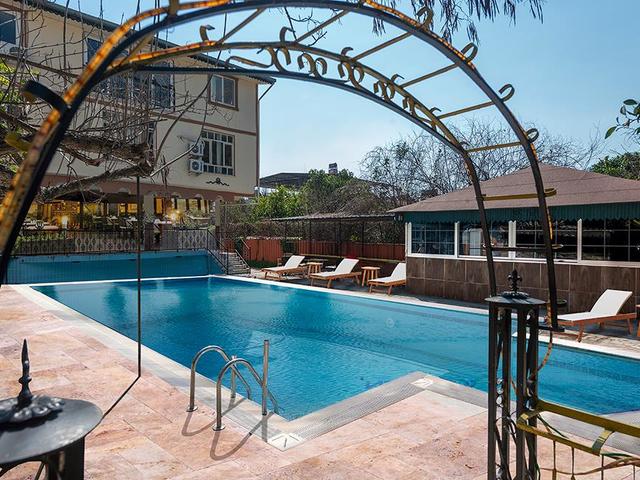 фото отеля Kromer Garden изображение №1