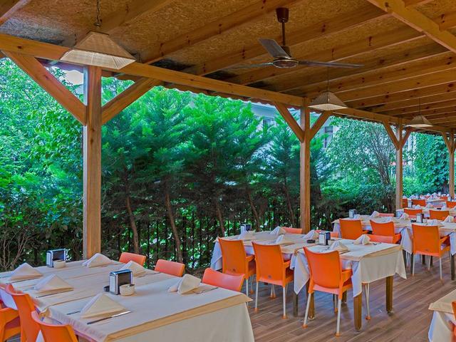 фотографии отеля Kromer Garden изображение №3