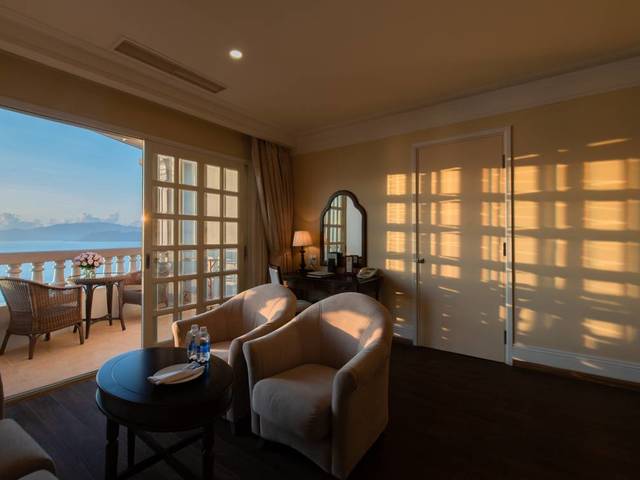 фото отеля Sunrise Nha Trang Beach Hotel & Spa изображение №9