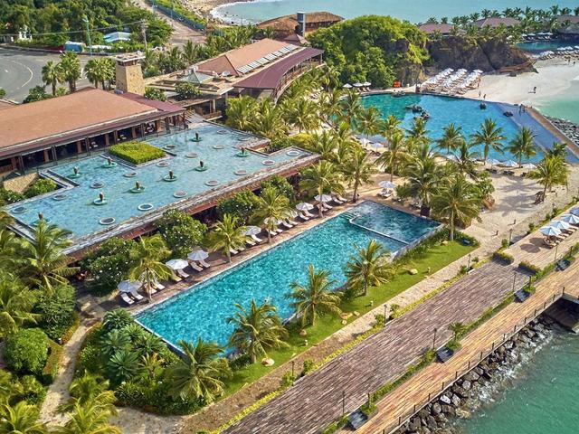 Amiana Resort
