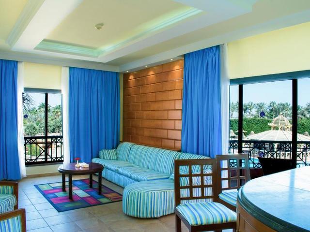 фото отеля Parrotel Aqua Park Resort (ex. Park Inn; Golden Resort) изображение №17