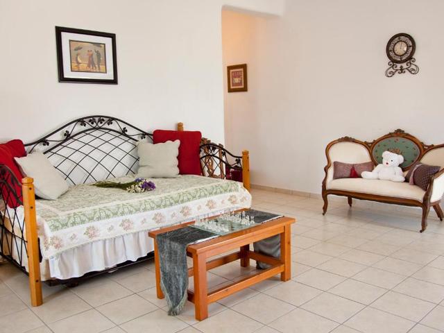 фотографии отеля Eleni's Village Suites изображение №31