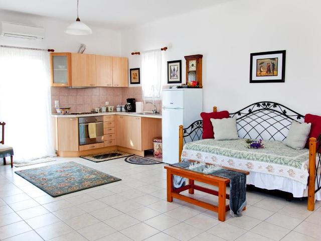 фото Eleni's Village Suites изображение №30