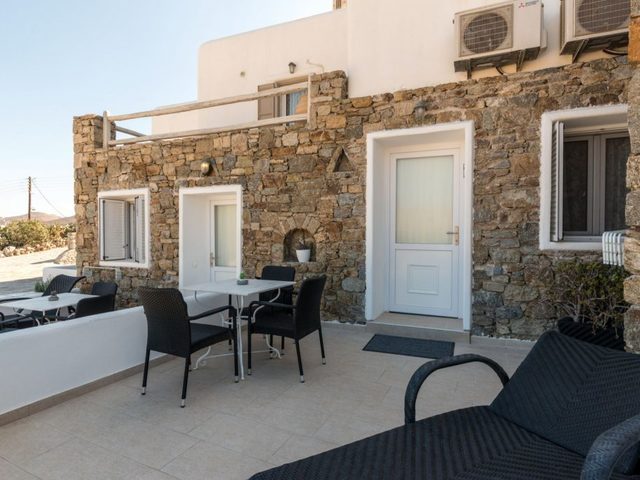 фотографии отеля Eleni's Village Suites изображение №19