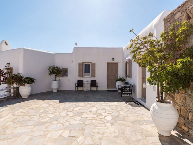 фотографии Eleni's Village Suites изображение №16