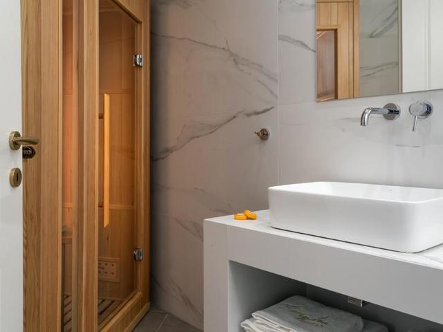 фотографии отеля Evripidou Suites изображение №27