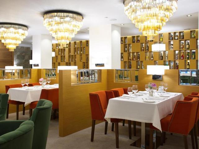 фото DoubleTree by Hilton Kazan City Center (ДаблТри бай Хилтон Казань Центр) изображение №18