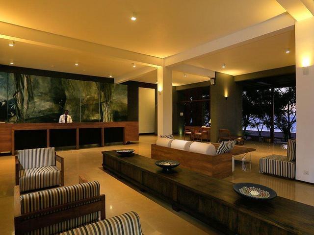 фото Pandanus Beach Resort & Spa (ex. Emerald Bay) изображение №22