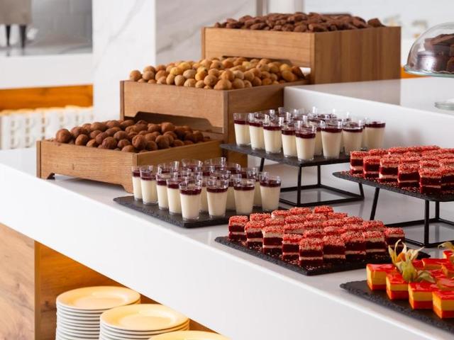 фотографии отеля Movenpick Resort & SPA Anapa Miracleon (ex. Great Eight Ultra All Inclusive & SPA) изображение №3