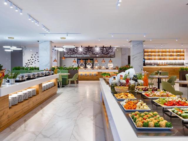 фотографии Movenpick Resort & SPA Anapa Miracleon (ex. Great Eight Ultra All Inclusive & SPA) изображение №12