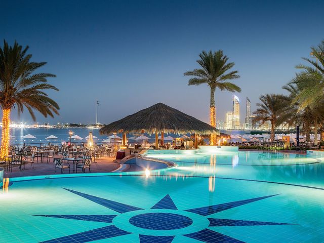 фото Radisson Blu Hotel & Resort, Abu Dhabi Corniche (ex. Hilton Abu Dhabi Hotel) изображение №46