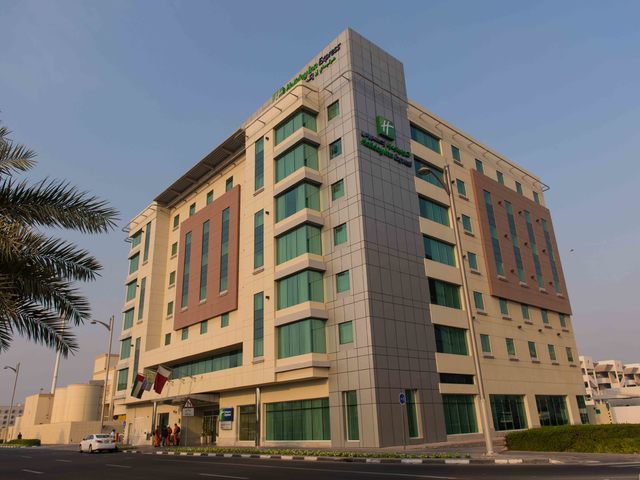 фото отеля Holiday Inn Express Dubai Jumeirah изображение №5