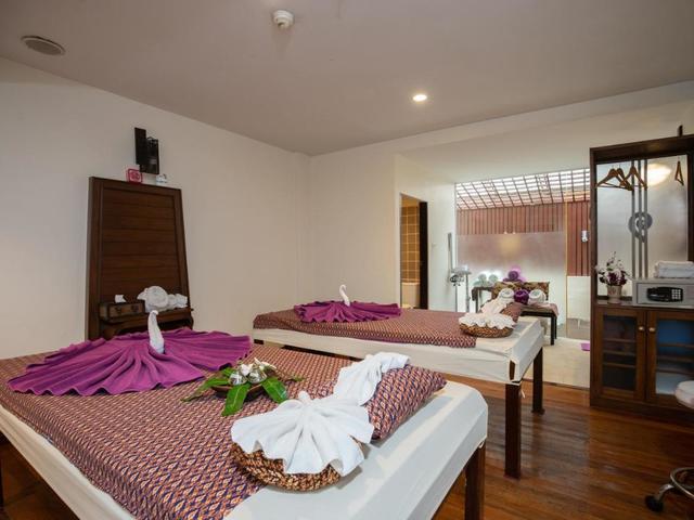 фото отеля Deevana Patong Resort & Spa изображение №49