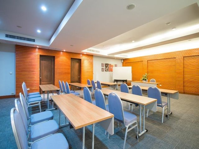 фотографии Deevana Patong Resort & Spa изображение №24