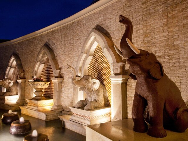 фотографии отеля Deevana Patong Resort & Spa изображение №23