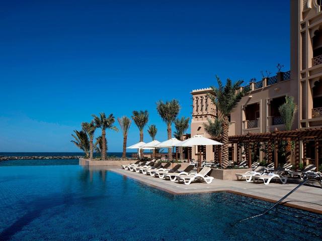 фотографии Sheraton Sharjah Beach Resort & Spa изображение №8