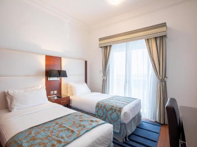 фотографии отеля Golden Sands (ex. Ramada Hotel & Suites Sharjah) изображение №11
