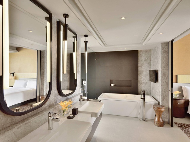 фото отеля Weligama Bay Marriott Resort & Spa изображение №9