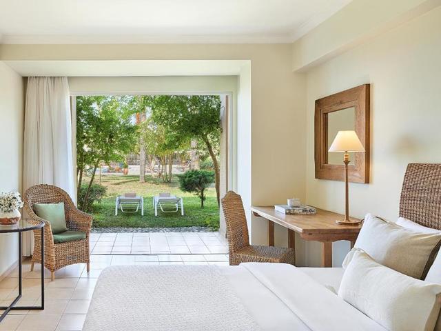 фотографии отеля Grecotel Filoxenia Kalamata изображение №43