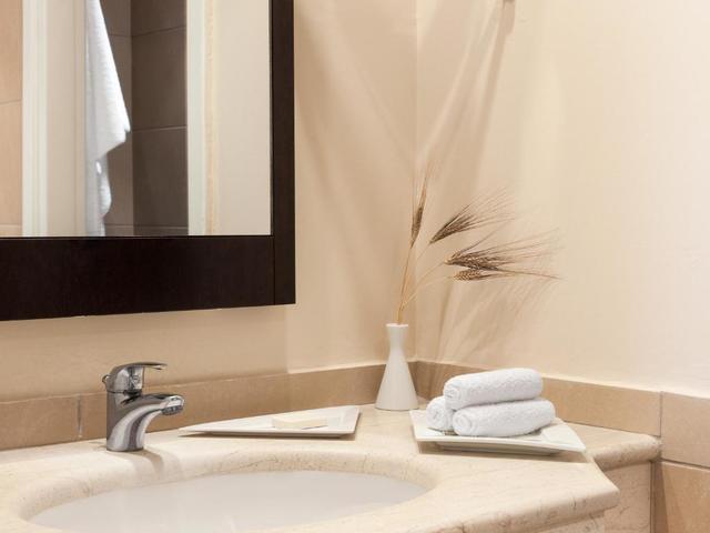 фотографии отеля Grecotel Filoxenia Kalamata изображение №23