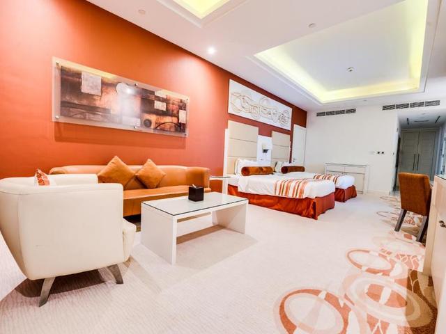 отель голден тулип 4* в абу-даби. отель голден тулип 4* в абу-даби. отель голден тулип 4* в абу-даби. Downtown hotel. Tulip inn al khan) 4*.