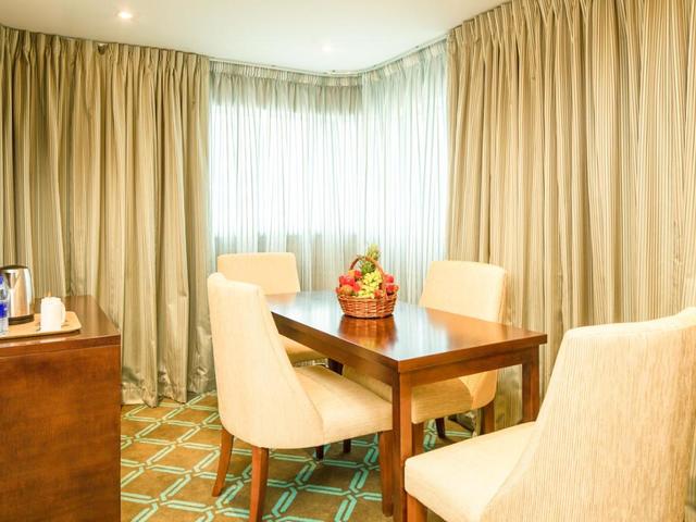 фото Novel Hotel City Center (ex. Mercure Abu Dhabi Centre) изображение №46
