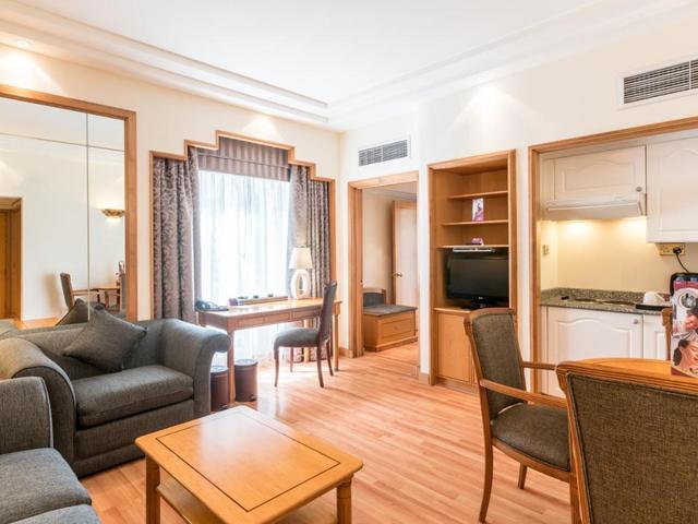 фото Millennium Downtown Abu Dhabi (ex. Millennium Plaza Downtown Abu Dhabi; Crowne Plaza Abu Dhabi) изображение №6