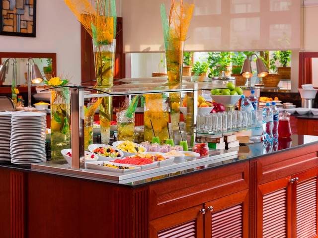 фото отеля Сафмар Тверская Москва (ex. Марриотт Тверская) изображение №37