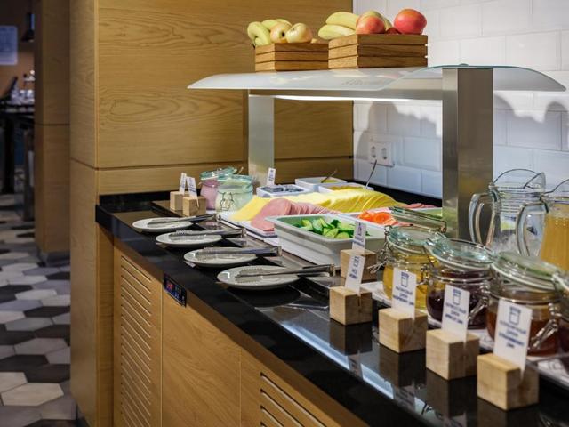 фото Holiday Inn Express Moscow Sheremetyevo Airport (Холидей Инн Экспресс Москва Шереметьево Аэропорт) изображение №22