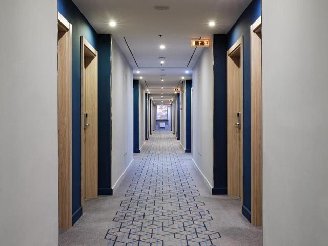 фотографии Holiday Inn Express Moscow Sheremetyevo Airport (Холидей Инн Экспресс Москва Шереметьево Аэропорт) изображение №24