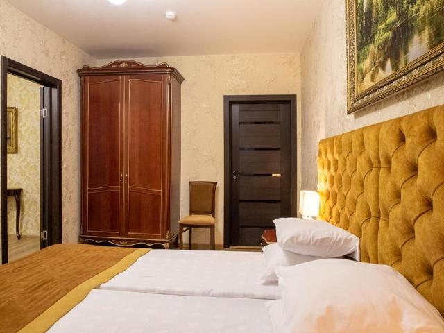 фото Corsa Vita (ex. Гостиница На Улице 1905 Года) изображение №10