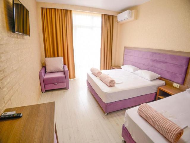 фото Вива Виктория Фэмэли (Viva Victoria Family) изображение №22