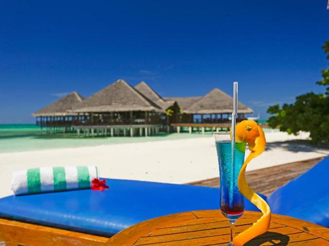 фото Medhufushi Island Resort изображение №26
