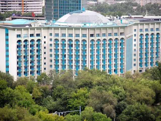 http://Рахат%20Палас%20(Rahat%20Palace)