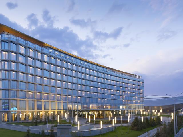 http://Хилтон%20Астана%20(Hilton%20Astana)