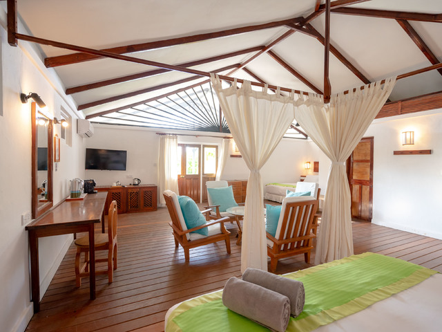 фотографии отеля Rihiveli Maldives Resort изображение №47