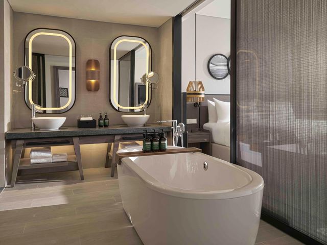 фотографии отеля Crowne Plaza Phu Quoc Starbay, an IHG изображение №87