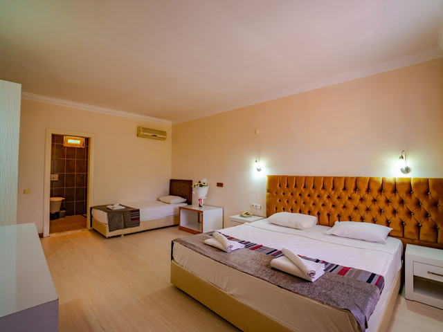 фотографии отеля Mediterranean Breeze (ex. Inova Beach Hotel; Liberty Beach) изображение №15
